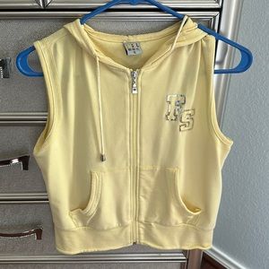 Youth XL sleeveless yellow zip up hoodie